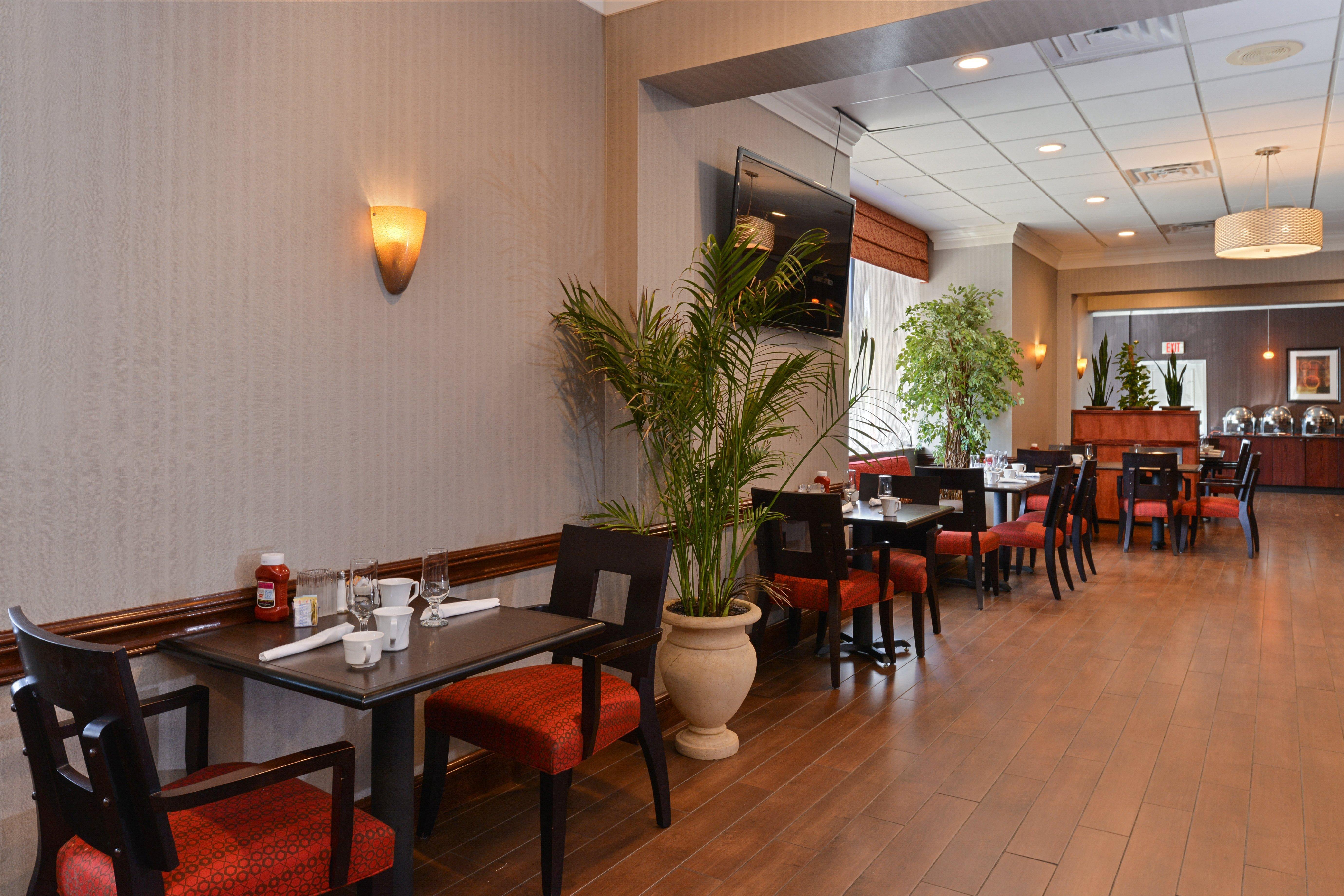 Holiday Inn New London By Ihg מראה חיצוני תמונה