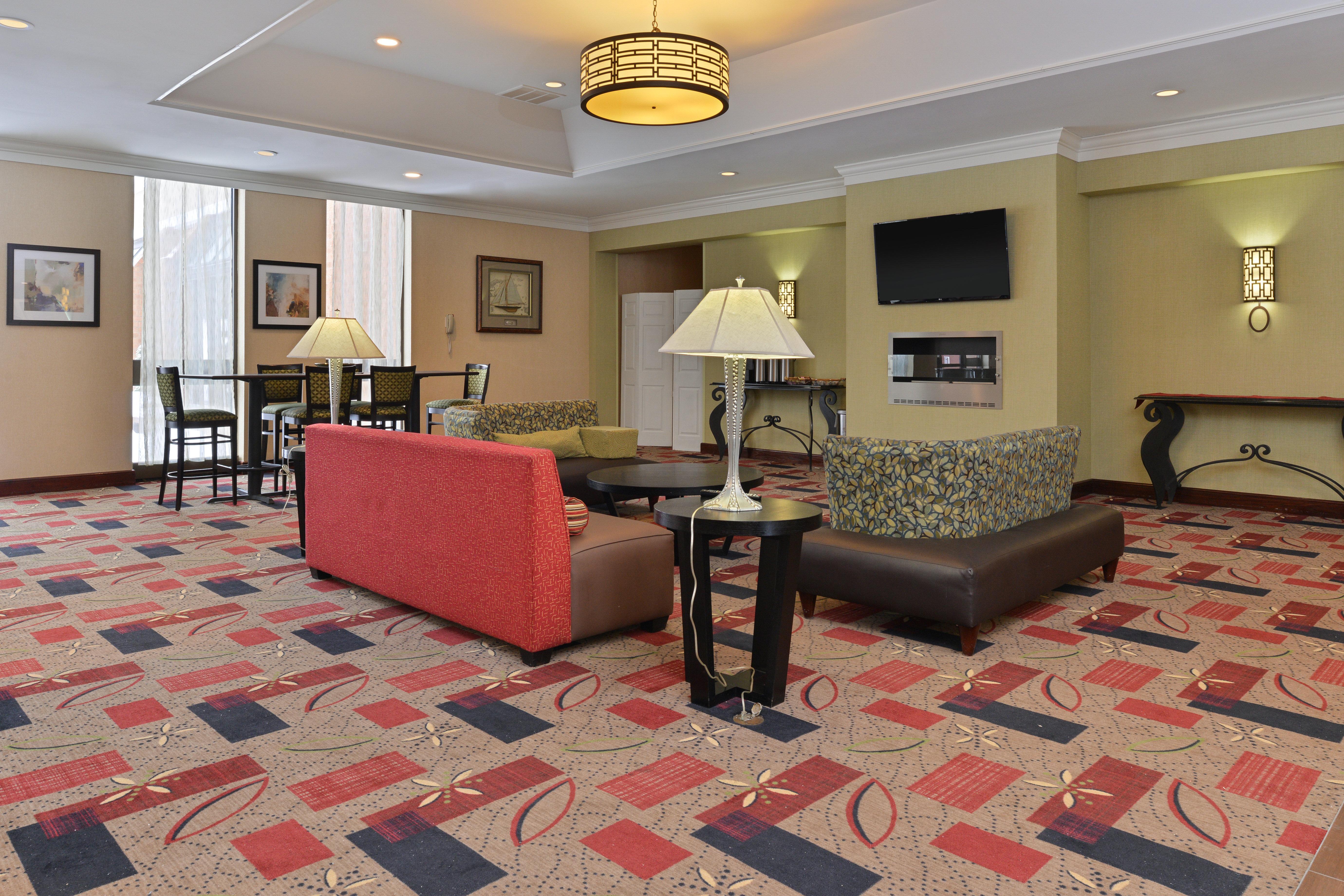 Holiday Inn New London By Ihg מראה חיצוני תמונה