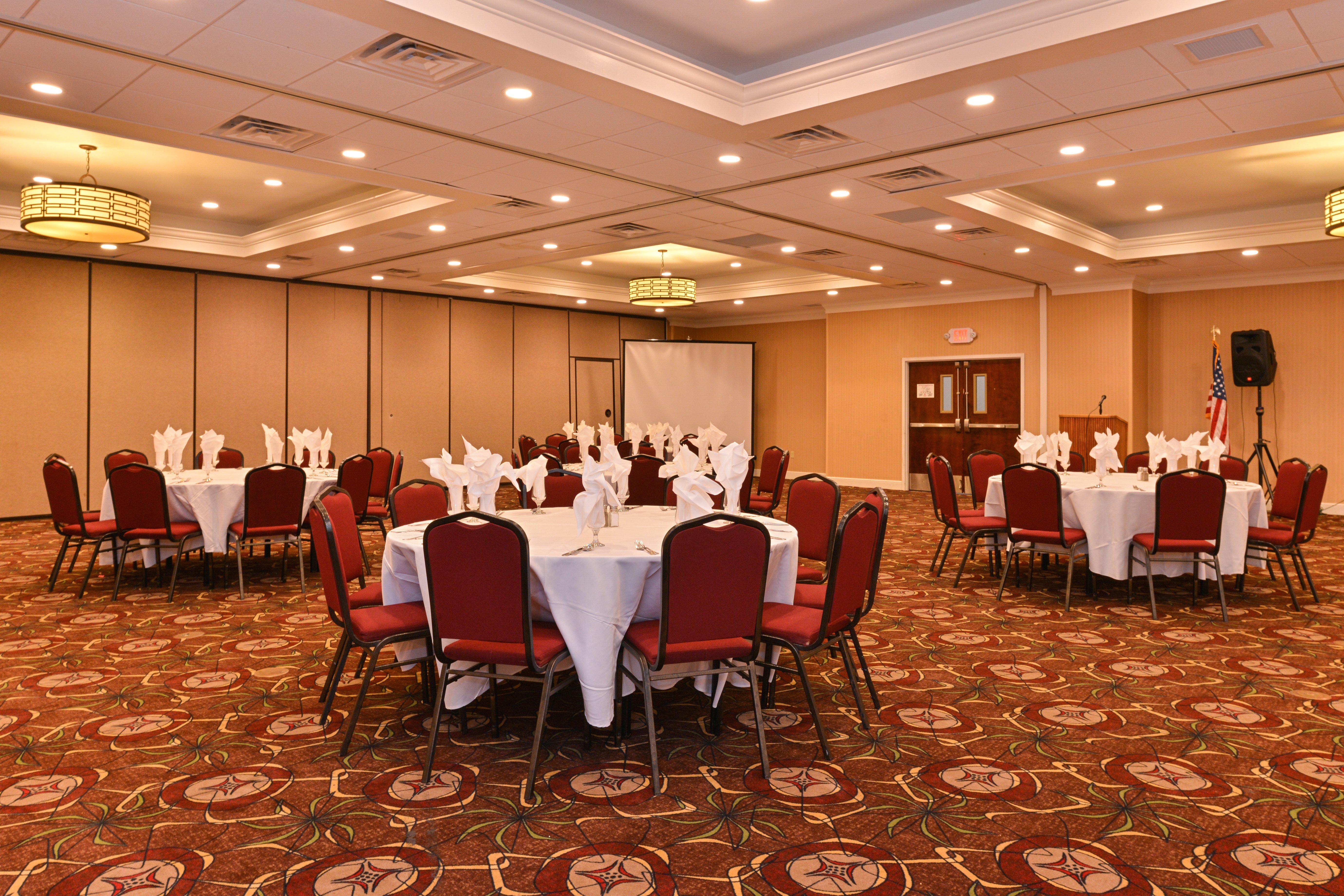 Holiday Inn New London By Ihg מראה חיצוני תמונה