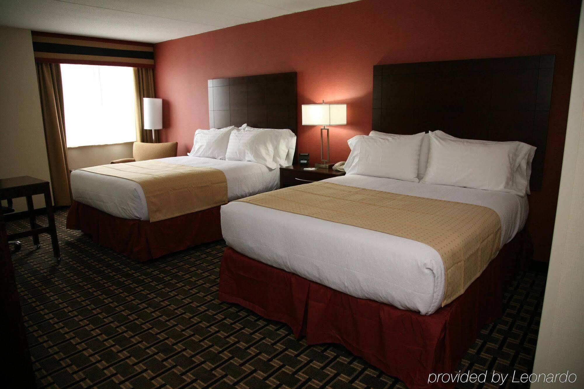 Holiday Inn New London By Ihg מראה חיצוני תמונה